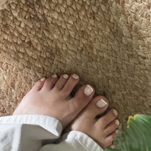 estética de pies + semi (seña)